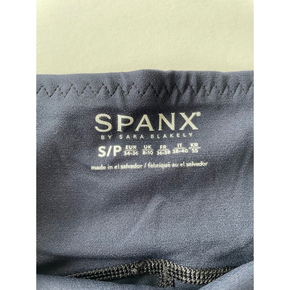 Spanx Shaping Compression Crop Legging Lapis Nigh… - image 5